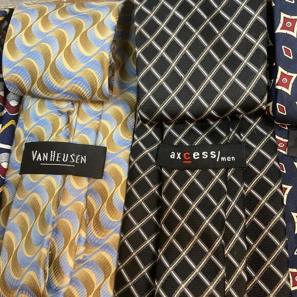 Lot of 6 Men’s Designer Ties, Silk, Polyester, Blend - Picture 7 of 9